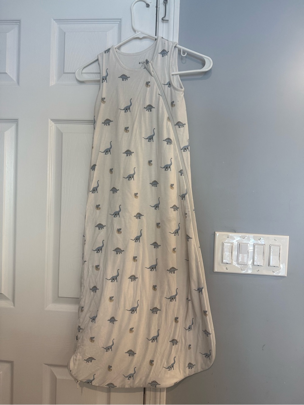 KYTE Baby Dinosaur Sleeveless Sleep Sack - Cream & Blue